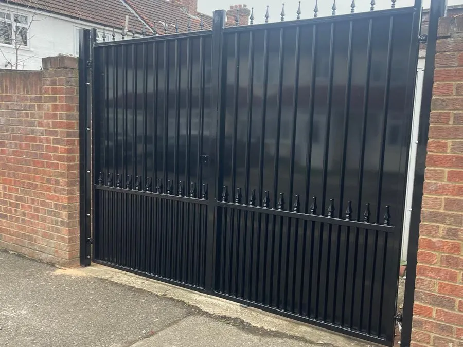 Heavy duty industrial gates in Harlow finished in black steel